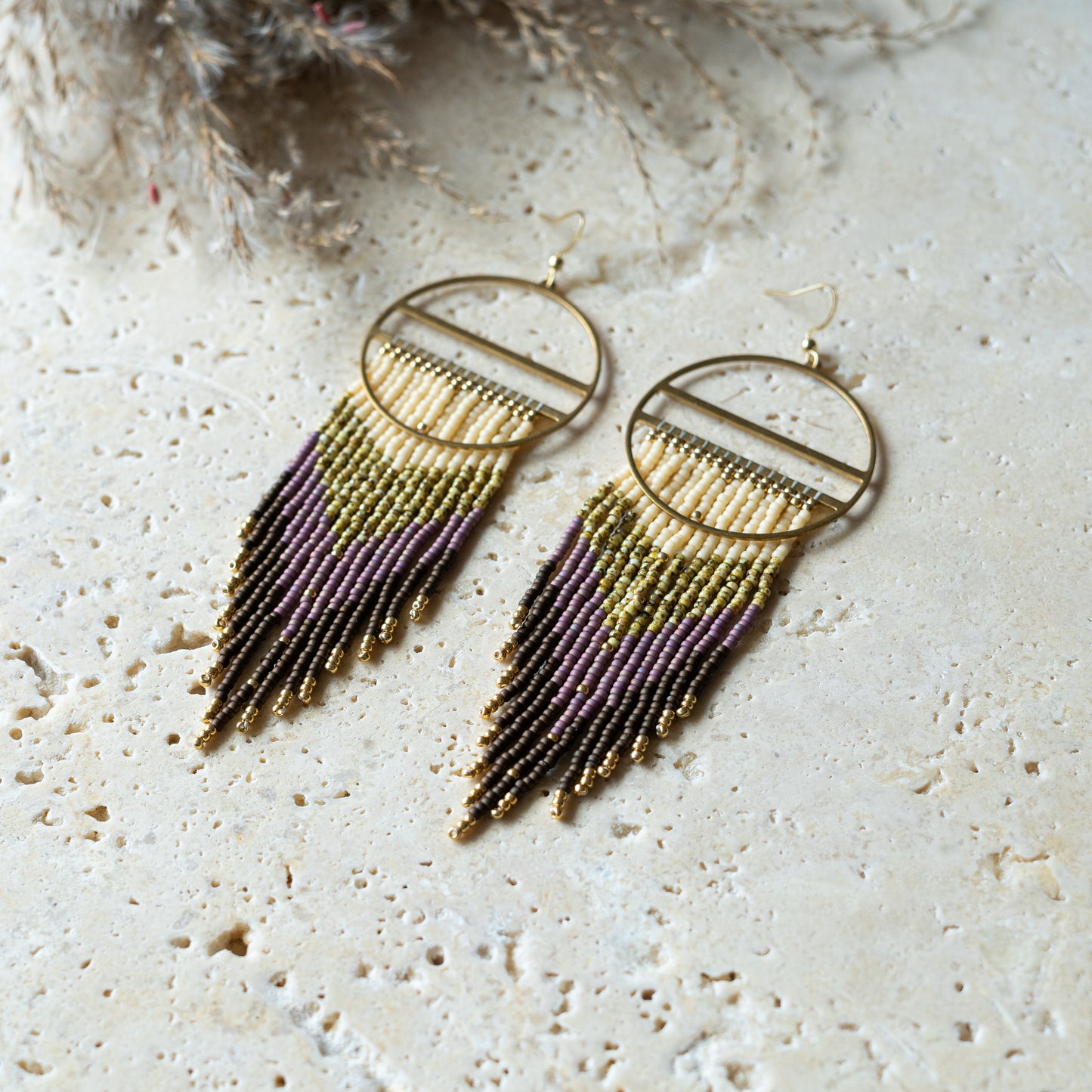 Round beads earrings | purple