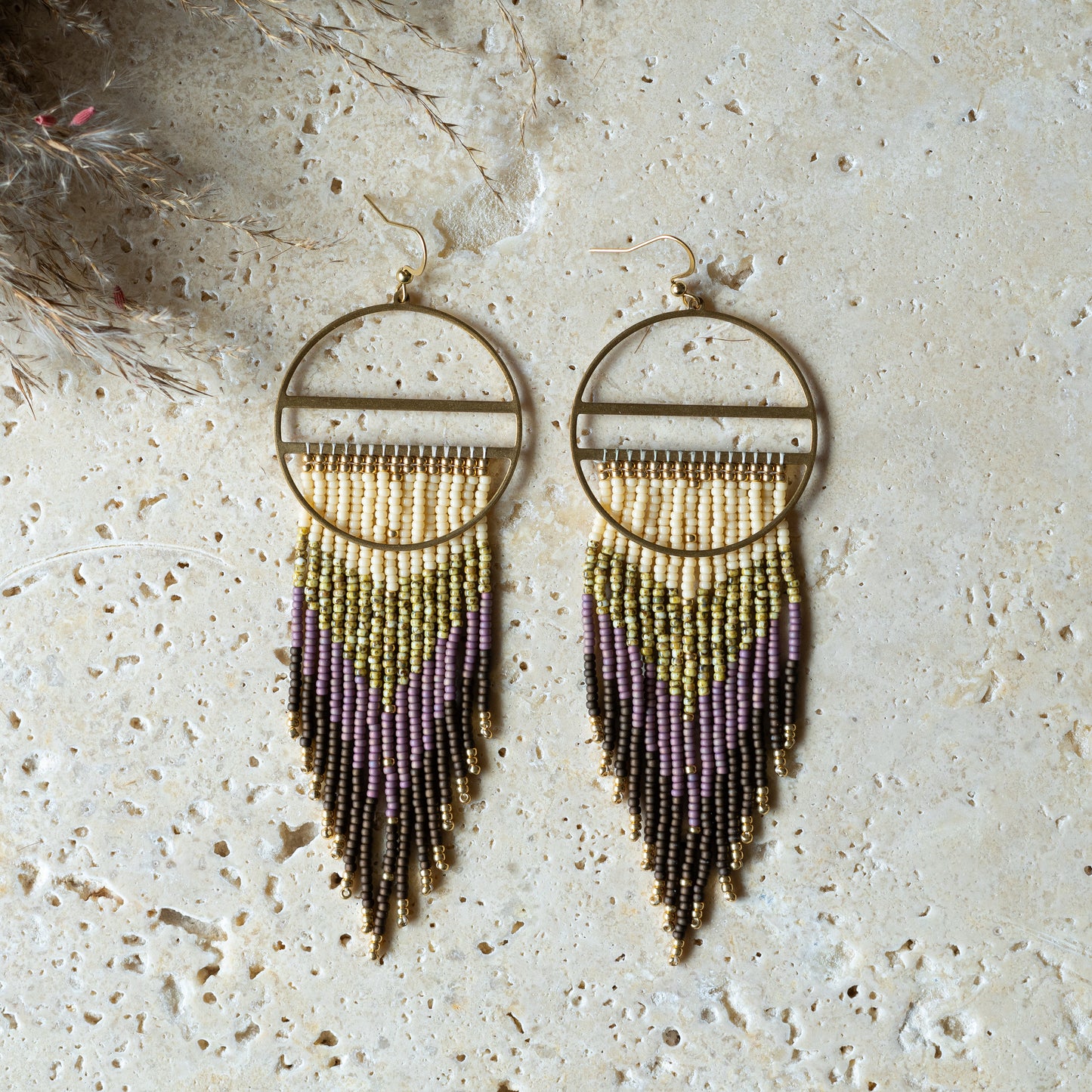 Round beads earrings | purple